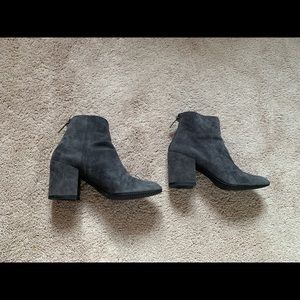 Stuart Weitzman Bacari Suede Boots US5